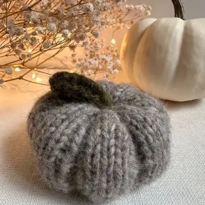 Zniżka Dynia ozdobna handmade, rozmiar M, kolor szary - 1 szt.
