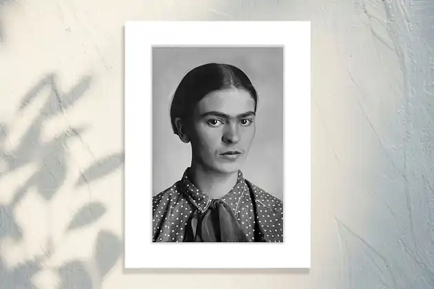 Okazja Fotografia z Passe-Partout; Frida Kahlo