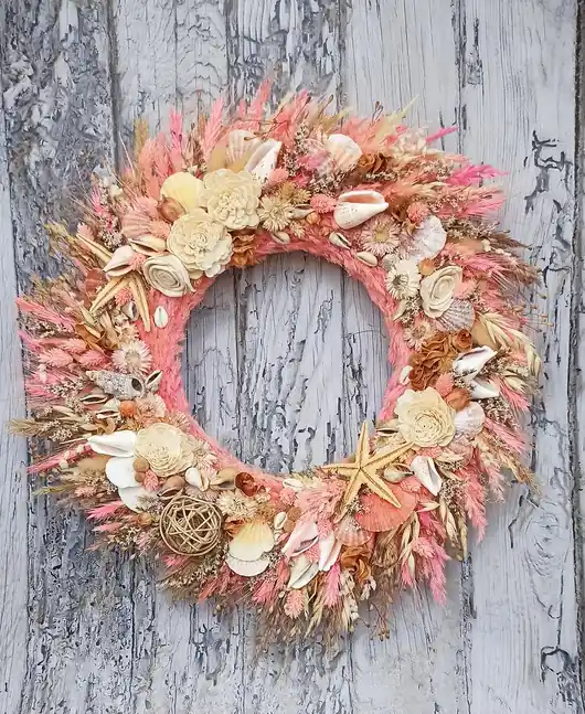 Nowość Wianek pink summer wreath, letni wieniec z muszlami, rozmiar 45 cm