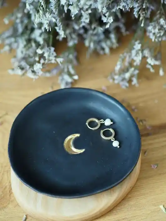 Okazja Spodek na biżuterię lub palo santo