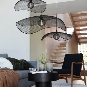 Czarna lampa wisząca z metalowej siatki Vivi Tani