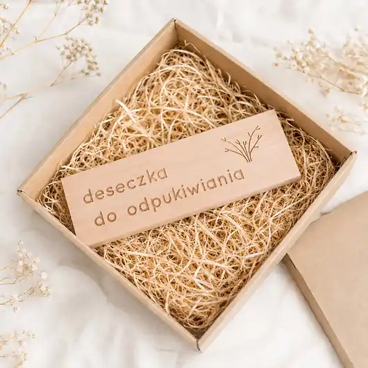 Zniżka Deska do odpukiwania, deseczka