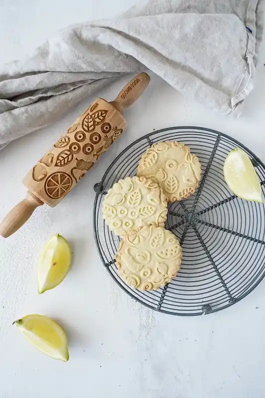 Ostatnie sztuki FRUITS - mini grawerowany wałek do ciasta