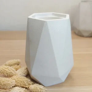 Oferta czasowa Wazonik z betonu architektonicznego, kolor biały, dekoracje z betonu loft