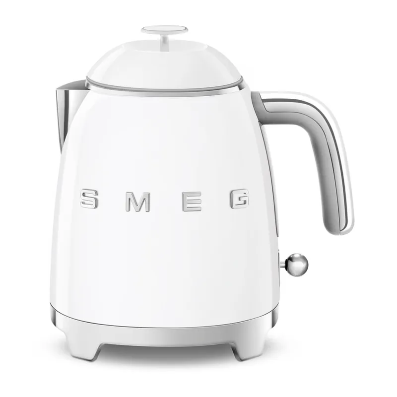 Popularny Biały czajnik elektryczny ze stali nierdzewnej 800 ml Retro Style – SMEG Bonami
