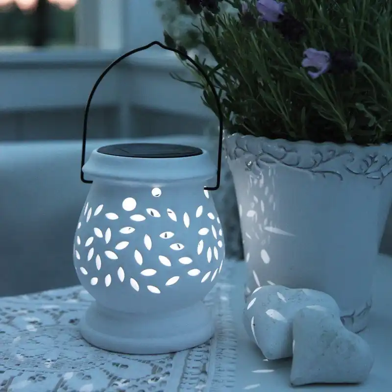 Ograniczona ilość Biały lampion ogrodowy LED Star Trading Clay, wys. 14 cm Bonami