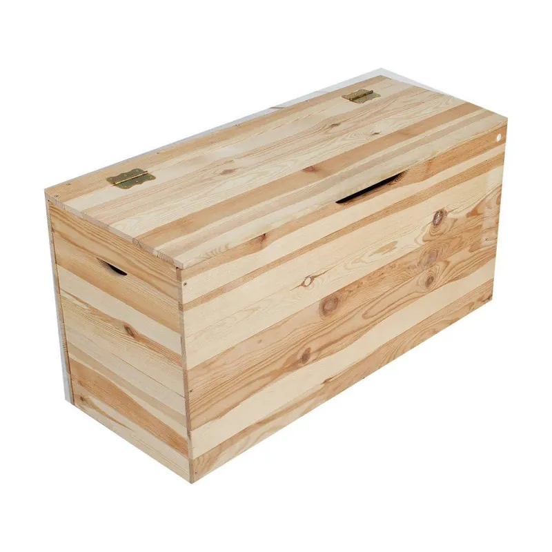 Skrzynia z litego drewna sosnowego Evergreen House Chest Bonami Darmowy zwrot